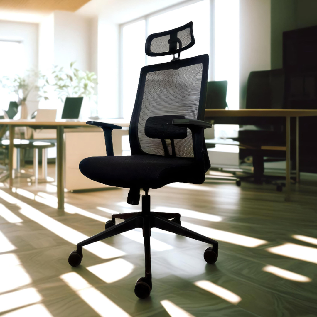 Silla Merry con cabecero y brazos regulables