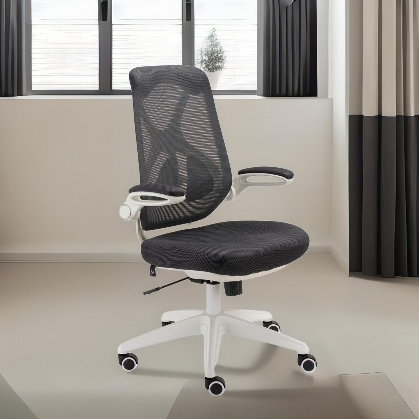 Silla de oficina Tebas brazos tapizados blanco