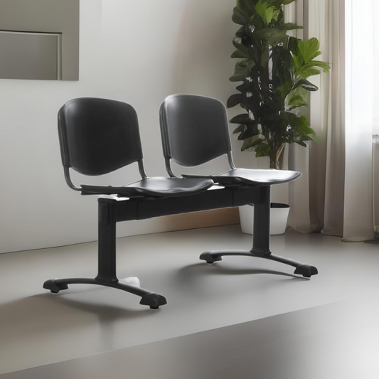 Banquetas de espera iso en polipropileno pata recta