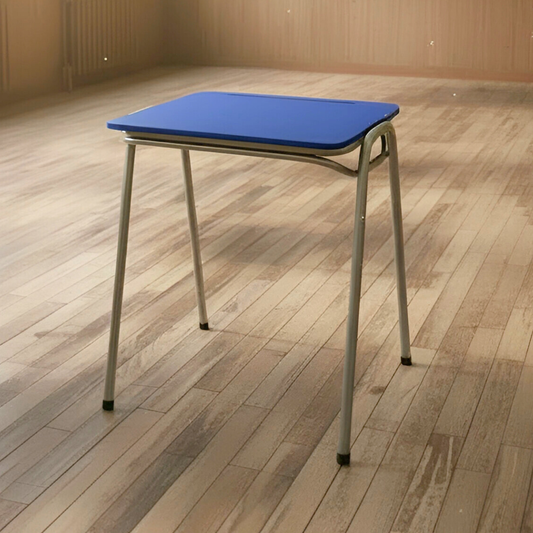 Pupitre normado plástico 60 x 50cm