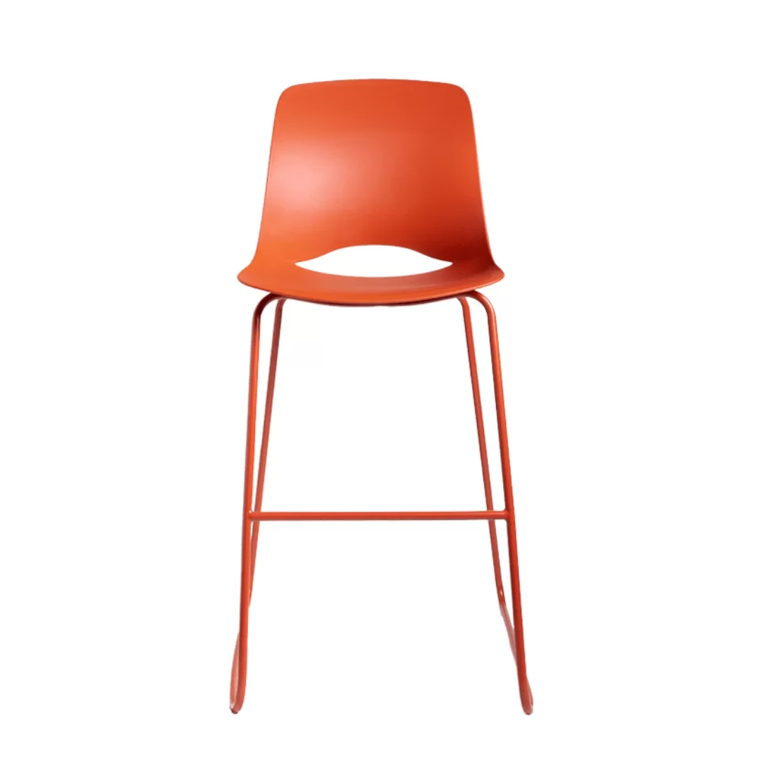 Taburete Bali rojo base trineo