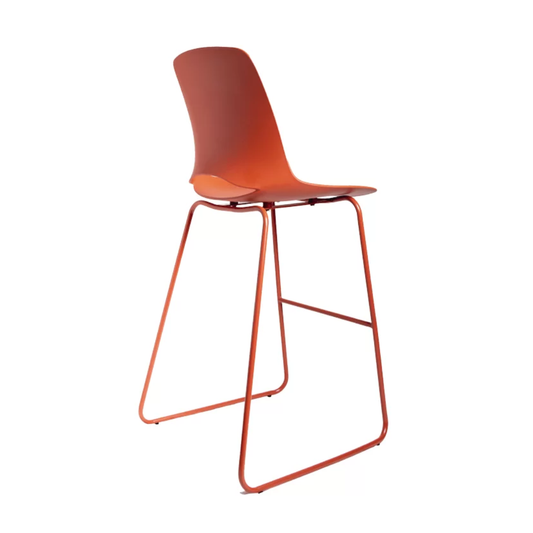 Taburete Bali rojo base trineo